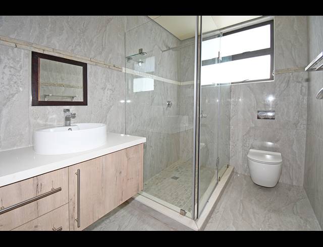 4 BEDROOM HOUSE FOR SALE IN BEDFORDVIEW